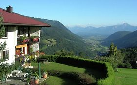 Cozy Apartment in Afritz am See near Gerlitzen Ski Area