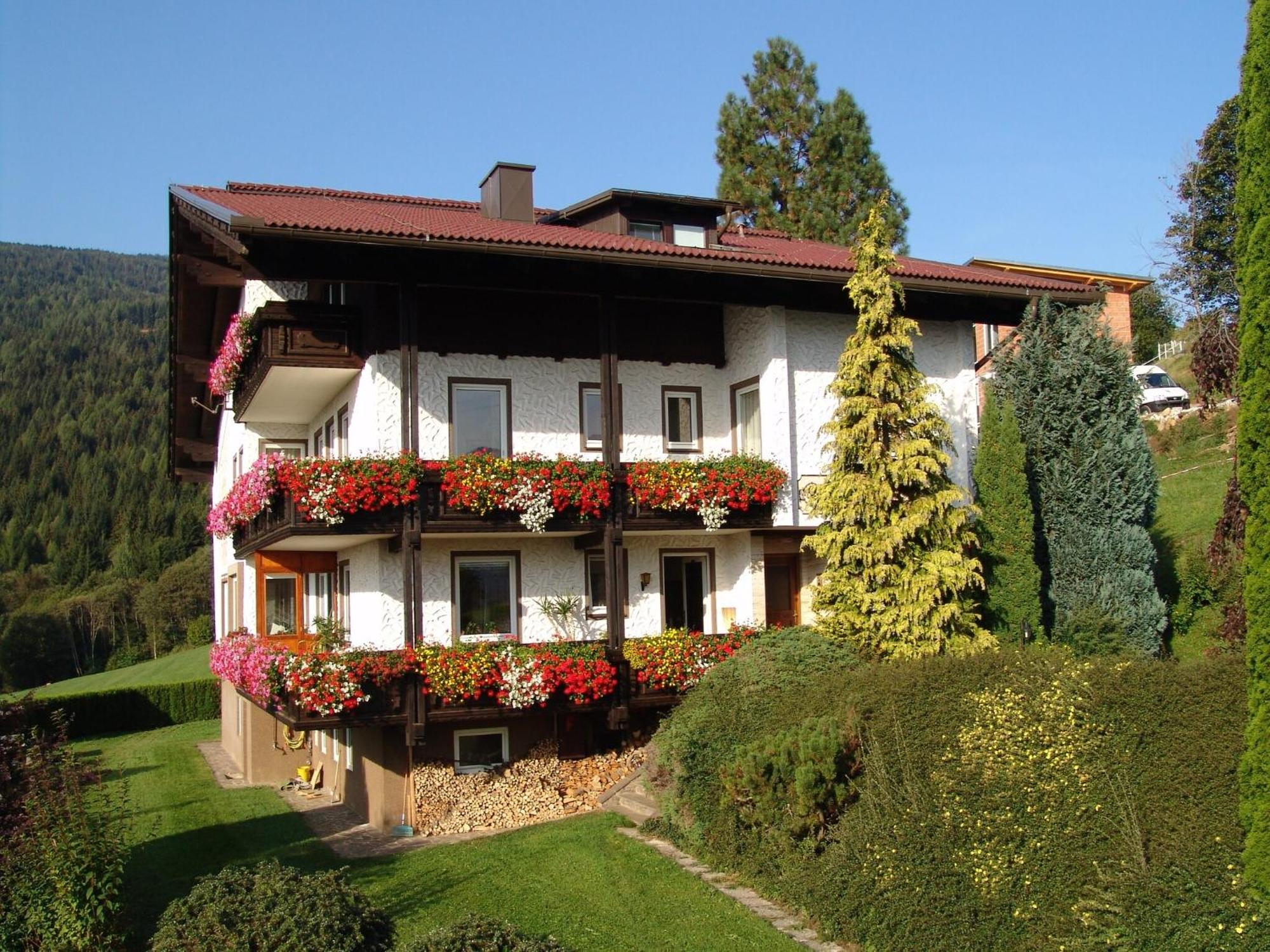 Cozy Apartment in Afritz am See near Gerlitzen Ski Area Exterior foto